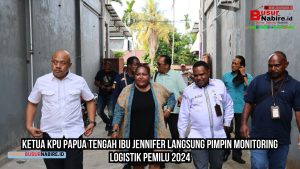 Ketua KPU Papua Tengah Ibu Jennifer Langsung pimpin Monitoring Logistik Pemilu 2024