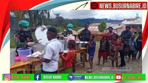 Generasi Sehat dan Cerdas, TNI dan Satgaster Habema Bagikan Makanan Bergizi di Sugapa