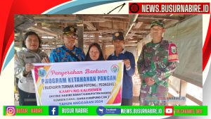 Dukung Program Ketahanan Pangan, Babinsa Koramil 1705-01/Nabire Sertu Siswoyo Dampingi Penyaluran Bibit Ayam Potong ke Warga