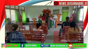 Anggota Koramil Mapia Laksanakan Ibadah Minggu di GKI Agape Mapia untuk Meningkatkan Iman dan Rasa Syukur kepada Tuhan