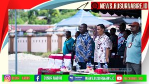 Pemerintah Provinsi Papua Tengah menyerahkan bantuan alat-alat industri dan UKM 