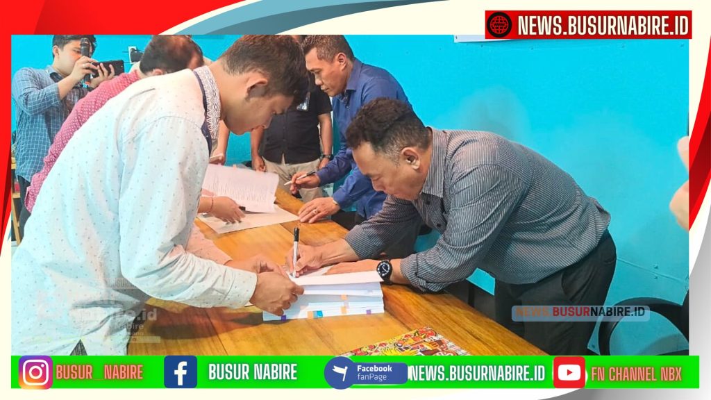 PLN Papua Tengah Teken Kontrak KHS, 11 Titik Nabire, Dogiyai, dan Deiyai Siap Dialiri Listrik (Foto: BusurNabire)