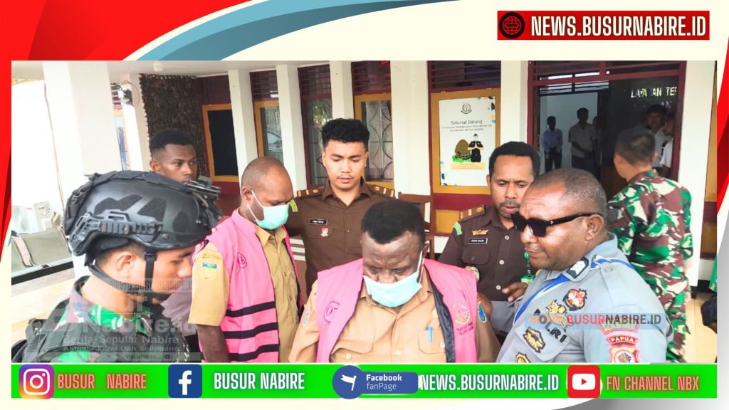 Kepala Kejaksaan Negeri Nabire, Moh. Harun Sunadi, SE., SH., MH., secara resmi mengumumkan penetapan dua tersangka dalam perkara dugaan tindak pidana korupsi perjalanan dinas pada Sekretariat DPRD Kabupaten Nabire Tahun Anggaran 2023 (Foto: Busur Nabire)