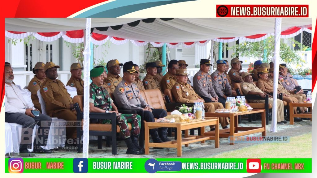 Apel Gabungan Awal Bulan, Bupati Mesak Magai Tekankan Disiplin dan Loyalitas ASN Nabire (Foto: Busur Nabire)