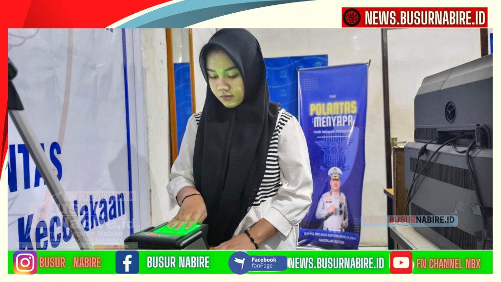 Polantas Menyapa, Satlantas Polres Nabire Tegaskan Layanan Humanis Jelang Pergantian Tahun (Foto: Busur Nabire)