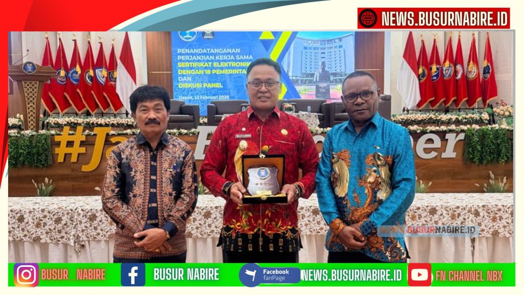 Kehadiran Wakil Bupati Nabire H. Burhanuddin Pawennari bersama Plt Sekda Yulianus Pasang dan Kadis Kominfo Yeremias Degey (Foto: Busur Nabire)