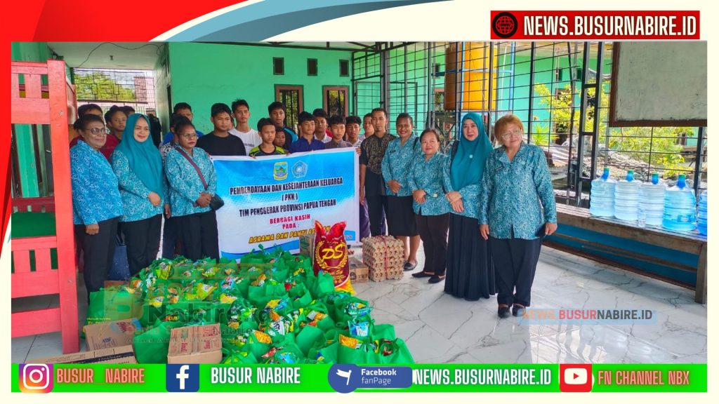 TP PKK Papua Tengah Pokja I Berbagi Kasih untuk Panti Asuhan dan Asrama (Foto: BusurNabire)