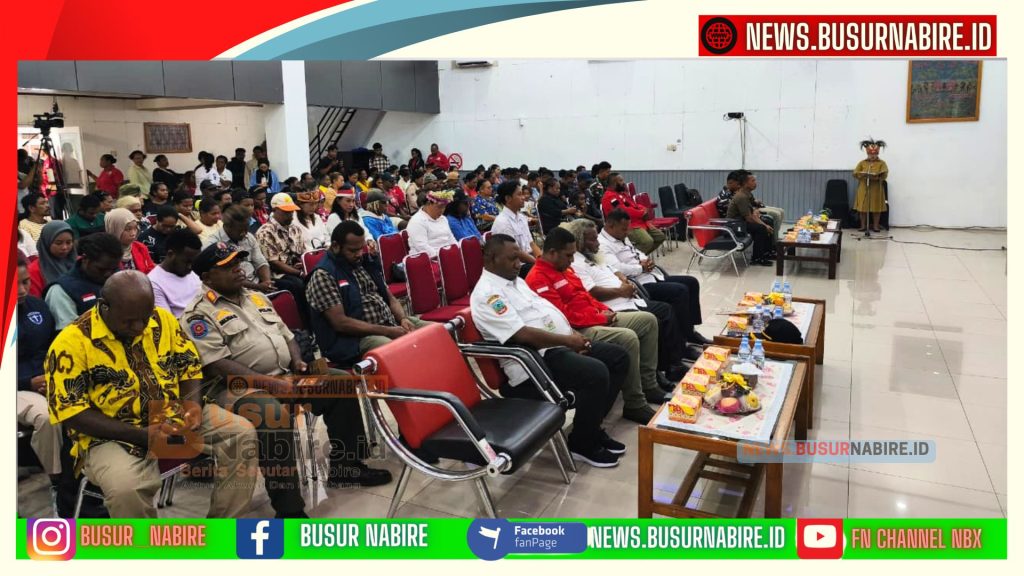 Melkisedek Rumawi Tegaskan Semangat NKRI, Bangkitkan Nasionalisme Papua Tengah Lewat Seminar Kebangsaan (Foto: BusurNabire)