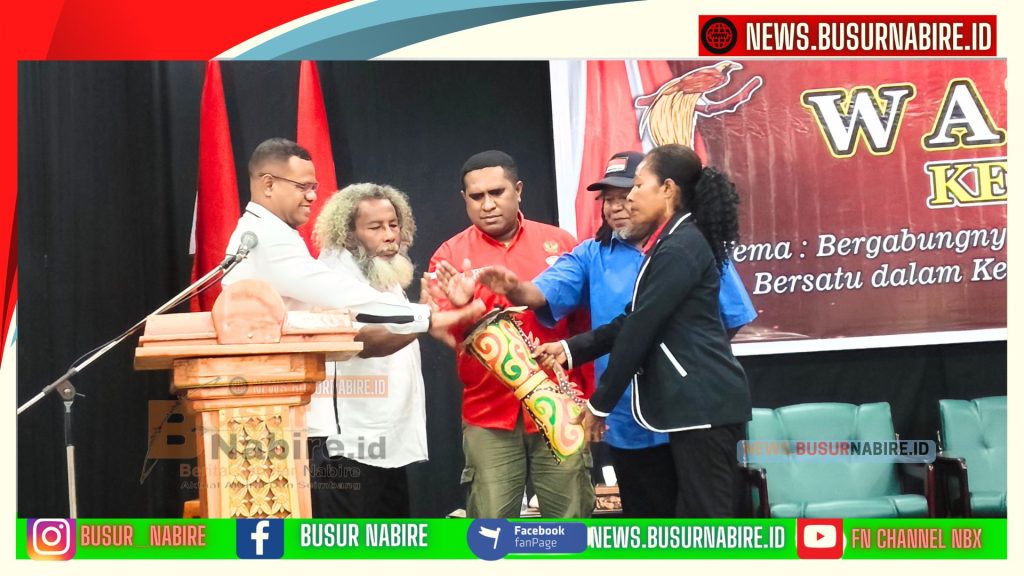 Alanthino Wiay Resmi Membuka Seminar BMP RI, Tekankan Persatuan dan Nasionalisme (Foto: BusurNabire)