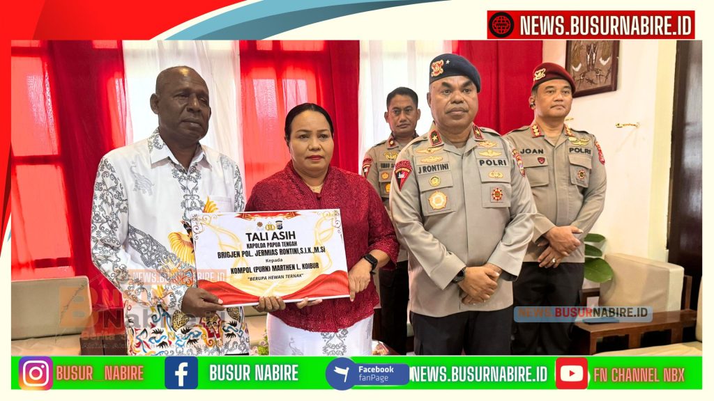 Penerima tali asih adalah Kompol Purnawirawan Marten Luther Koibur (Foto: Roy Purba)