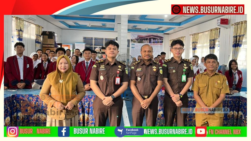 Kejari Nabire Gelar Jaksa Masuk Sekolah, Edukasi Hukum Pelajar Sejak Dini (Foto: BusurNabire)