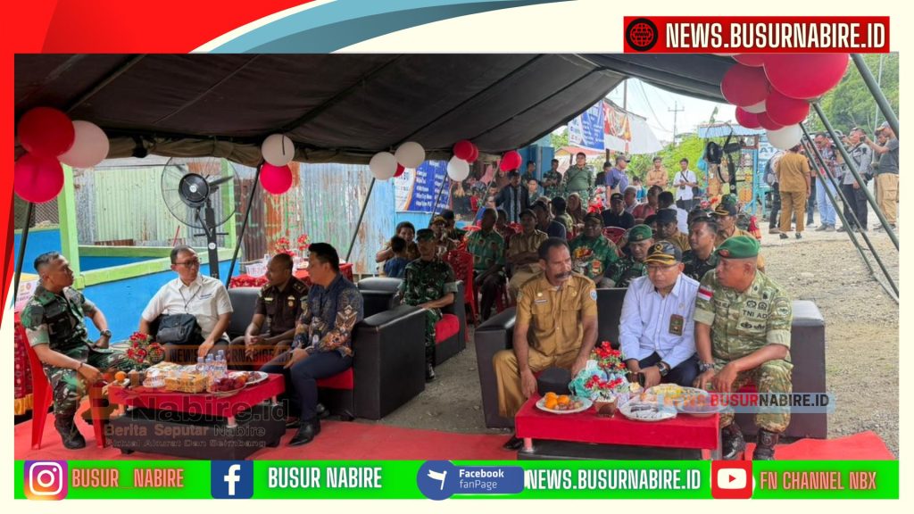 Donny Umbora Puji Program TNI Manunggal Air, Sumur Bor Bawa Harapan Baru (Foto: Kajari Nabire)