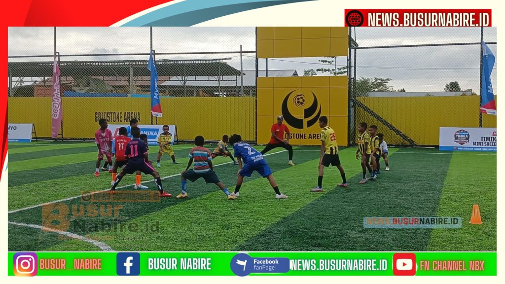 Kapolda Papua Tengah Lepas SSB Amungsa FC ke Piala Presiden U-12 2026 (Foto: : Polda Papua Tengah)