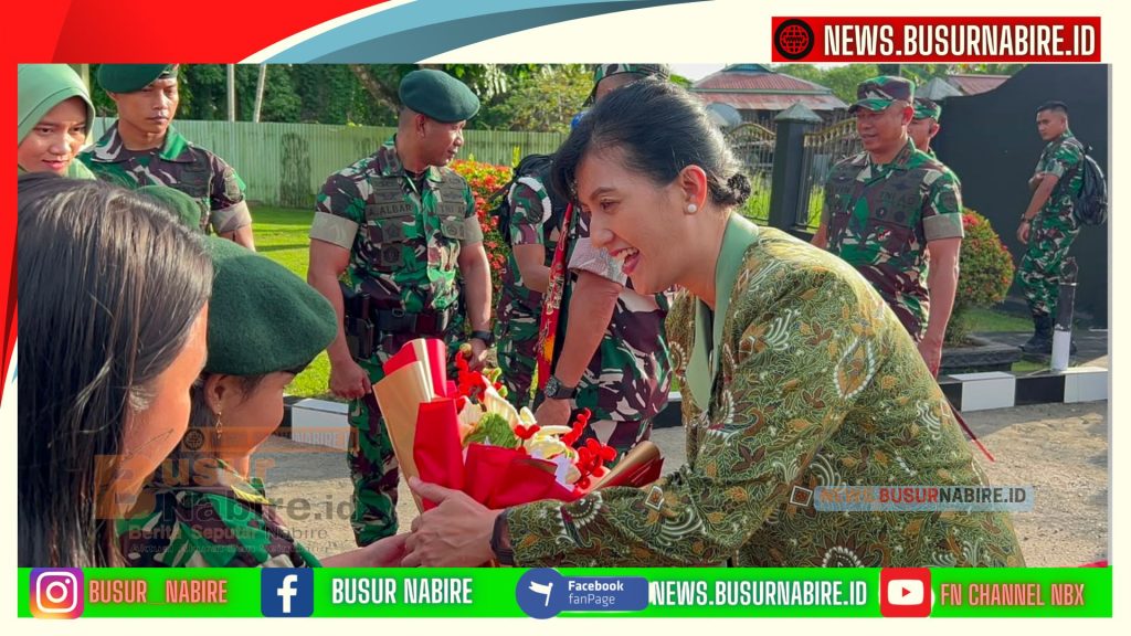 Kunjungi Yonif 753/AVT Nabire, Pangdam XVII/Cenderawasih Mayjen TNI Febriel Buyung Sikumbang Disambut Prajurit dan Tarian Adat Papua (Foto: BusurNabire)