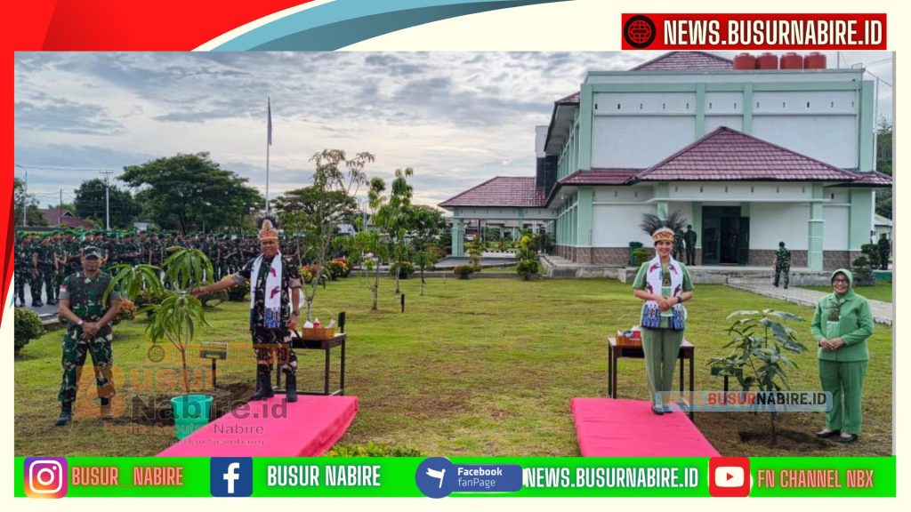 Mayjen TNI Febriel Buyung Sikumbang Tiba di Makorem 173/PVB Nabire, Disambut Tarian Yospan (Foto: BusurNabire)
