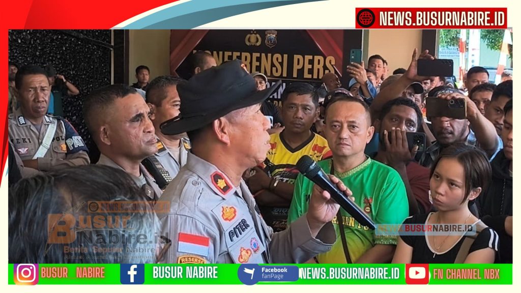 Kedatangan massa diterima langsung oleh Wakapolres Nabire, Kompol Dr. Piter Kendek, S.Sos., M.M. (Foto: BusurNabire)