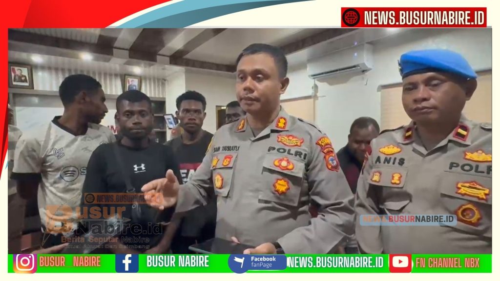 Kapolres Nabire AKBP Samuel Dominggus Tatiratu, S.I.K., M.H., CPHR Didampingi Kasie Propam IPDA Anis Karim (Foto: BusurNabire)