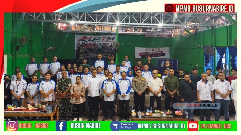 Foto bersama ( Foto BusurNabire)
