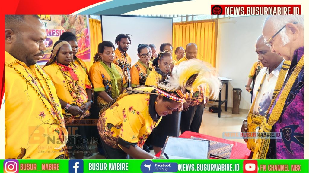 Pesan Tegas Sekjen Widjaya Trisulo Usai Melantik: Lindungi dan Jayakan Anggrek Nusantara (Foto: BusurNabire)