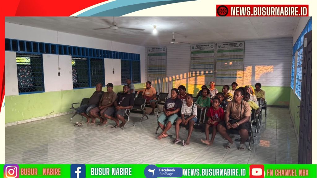Piter Hubi Ajak Warga Sanoba Nabire Jaga Keamanan dan Saling Bantu Saat Kemarau (Foto: BusurNabire)